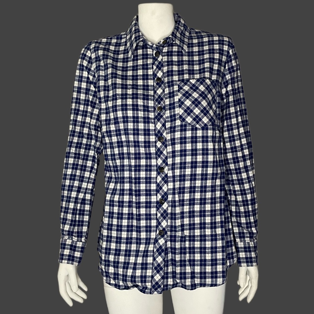 Blue Mountain Women’s Blue and White Soft Button Down Long Sleeve Flannel